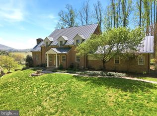 4722 Cowpasture Ln S, Hume, VA 22639
