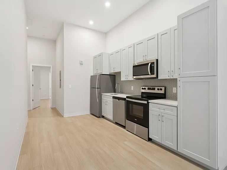 LiveWell Apartments — Photo 39