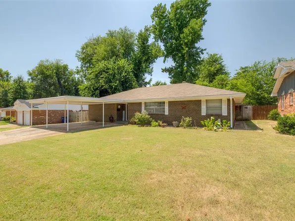 1205 N Walker Dr, Guthrie, OK 73044