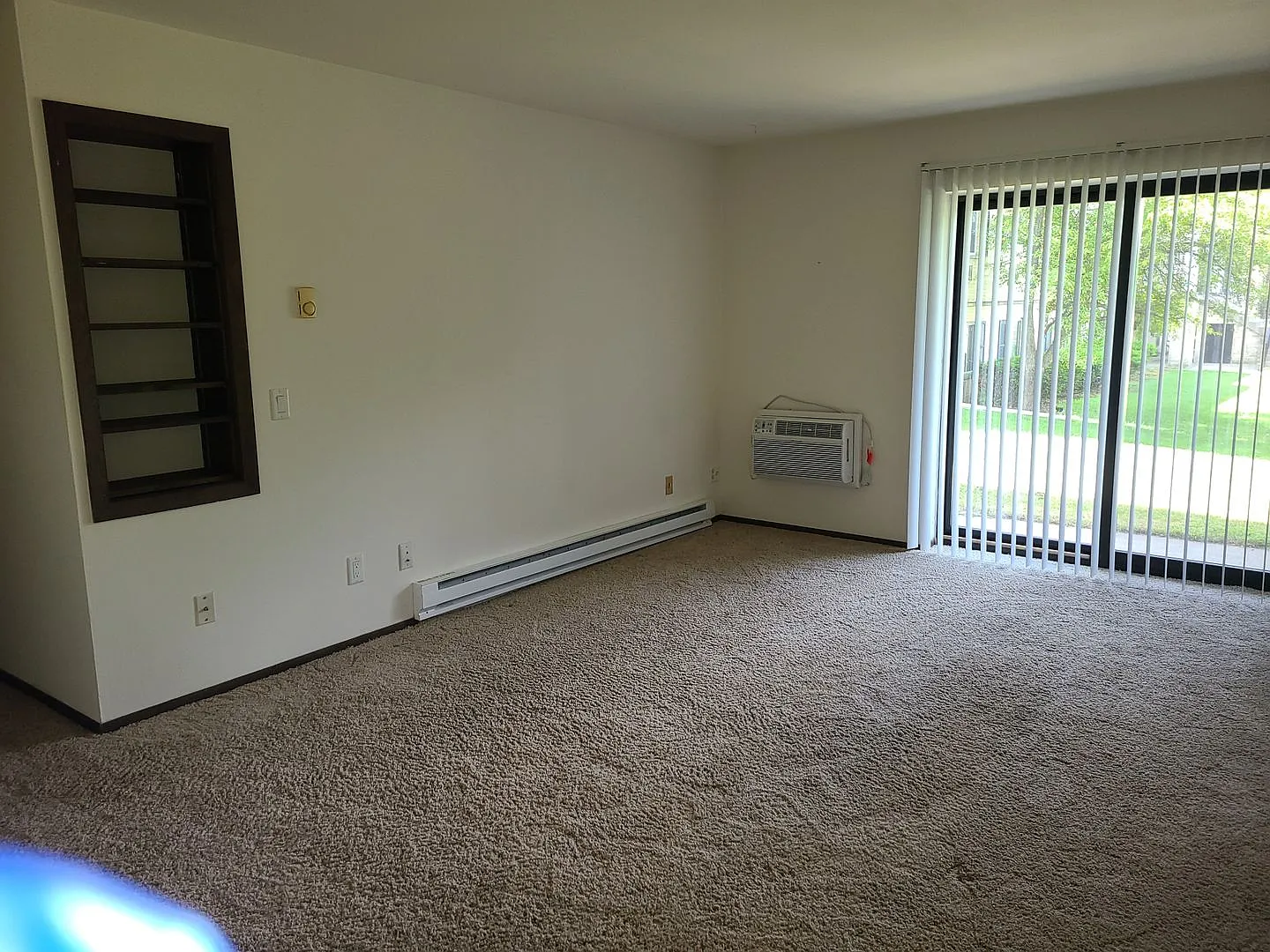 530 — Photo 2