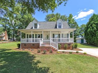 110 Shamrock Ct, Fort Mill, SC 29715