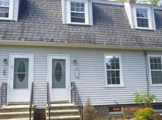 32 Nelson St, Barre, MA 01005