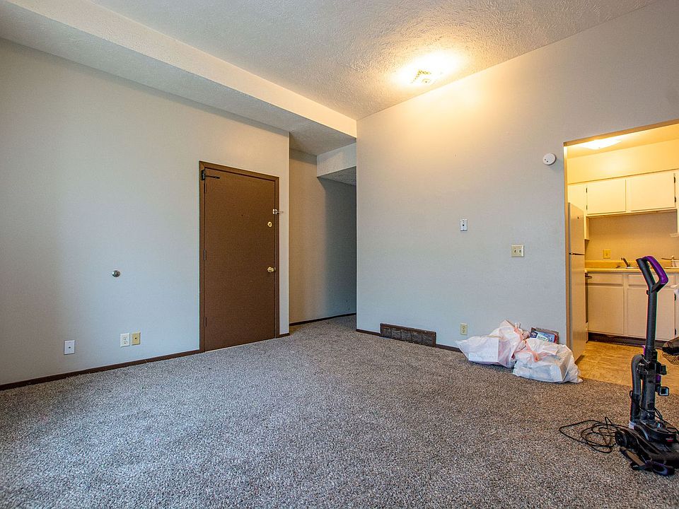 1st image of 2200 2nd Ave APT 2