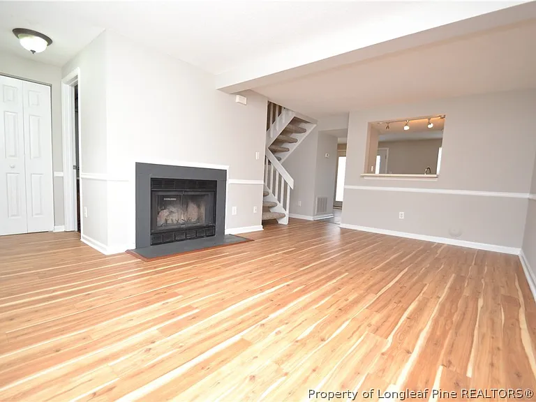 4326 Halliwell Dr — Photo 6