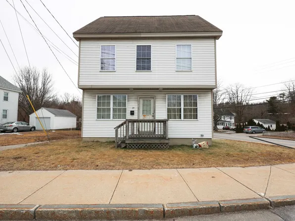 29 Pickering Road, Rochester, NH 03839