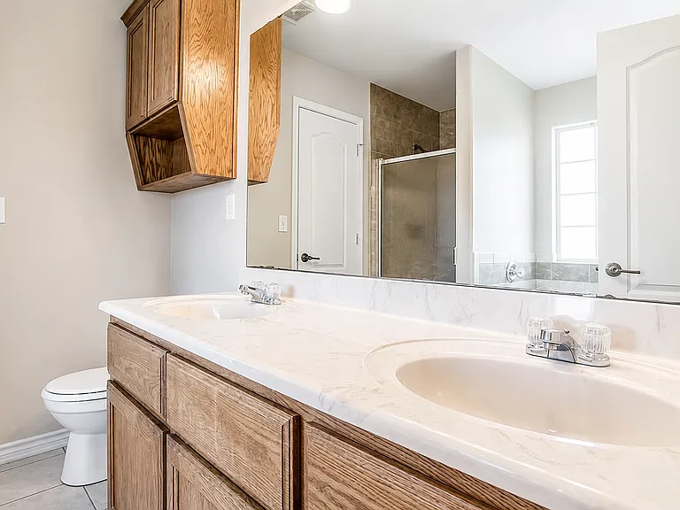 3710 Dewitt County Ct — Photo 8