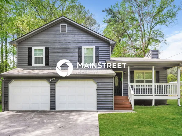 2520 Azalea Dr, Loganville, GA 30052