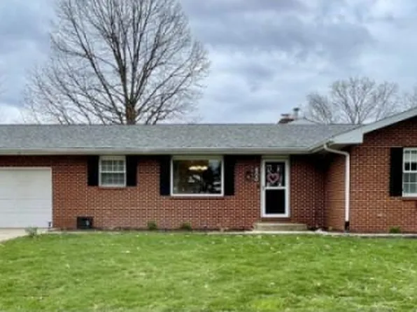 800 Adrian Dr, Sherman, IL 62684