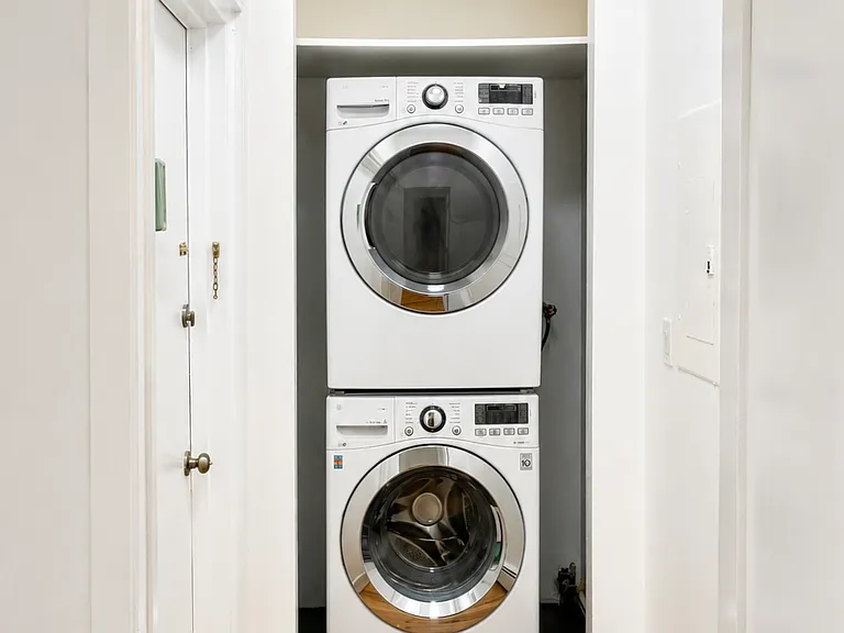 35 Union Sq W #PENTHOUSE — Photo 14