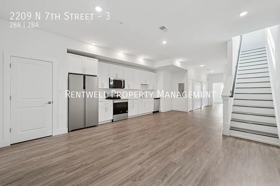 Building Photo - 2209 N 7th St #3