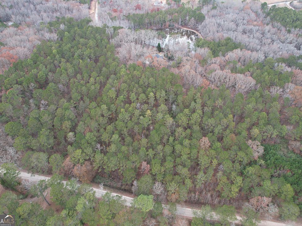 2nd image of 3 Grady Maddox Rd