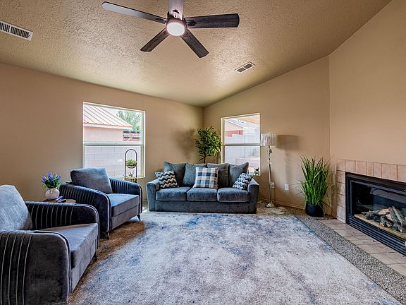 3rd image of 2415 Desertwood Dr SW