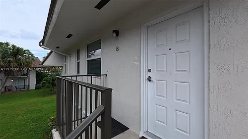 7121 SW 129th Ave #8 Photo 1 7121 SW 129th Ave #8 Photo 1