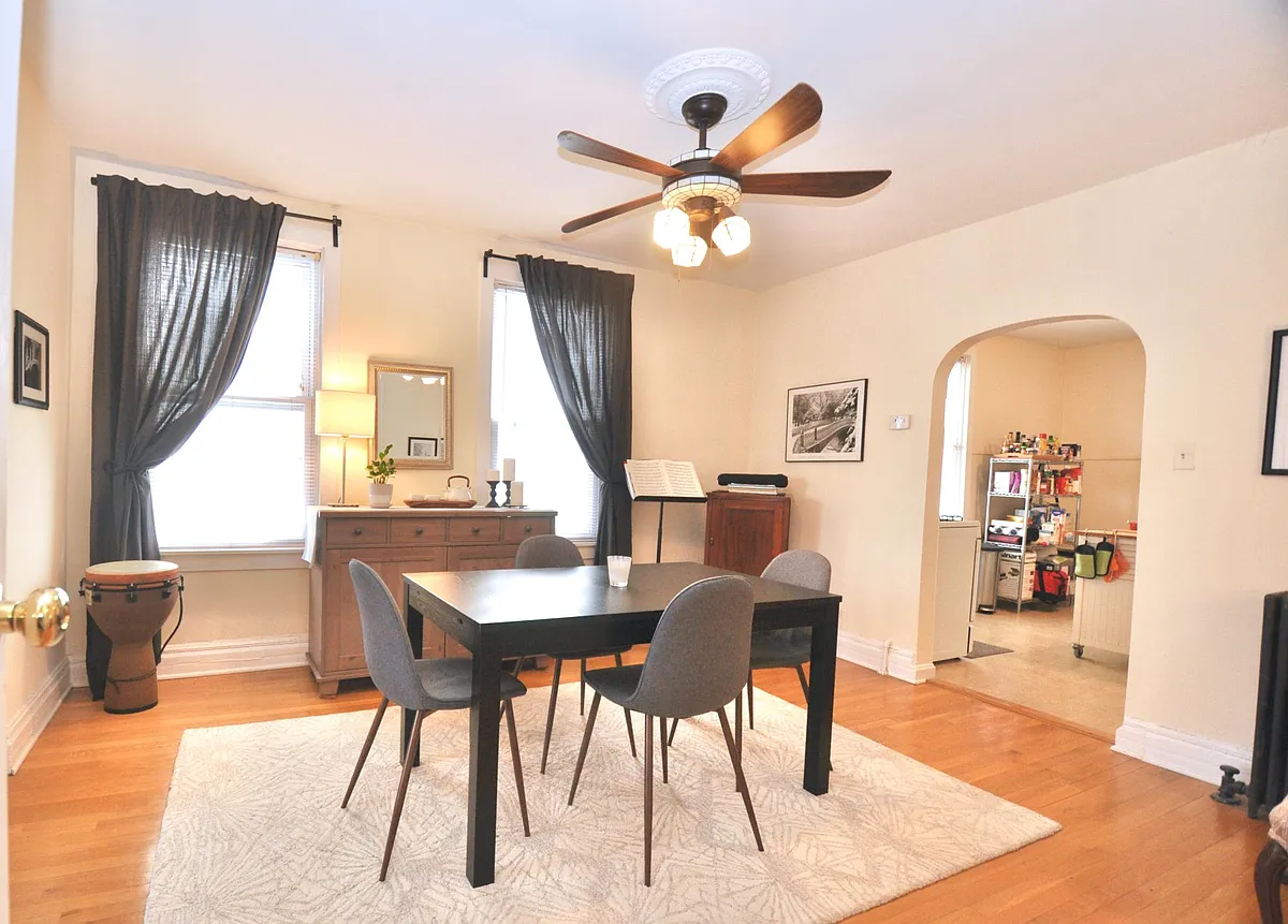 Building Photo - 3133 W Belden Ave #1