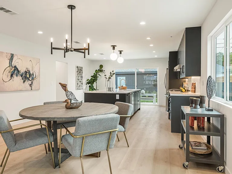 3840 Somerset Dr — Photo 11