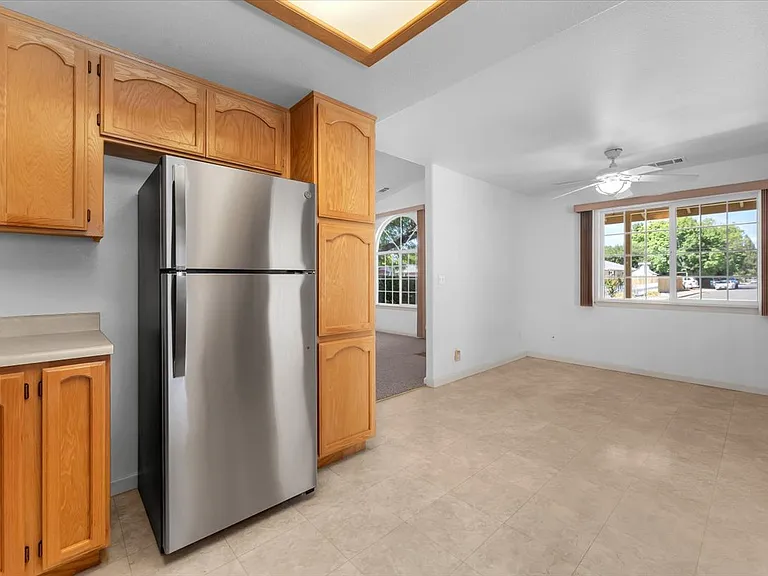2863 Sandstone Dr — Photo 15