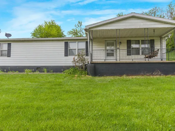 23 Daybrook Rd, Blacksville, WV 26521