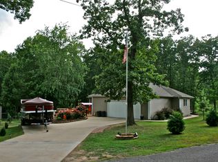 62411 E 322nd Ln, Grove, OK 74344