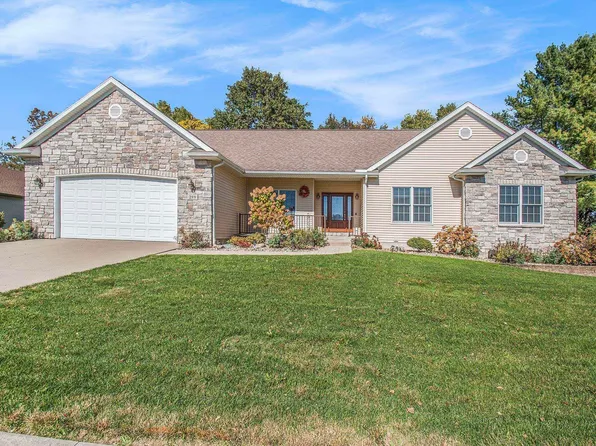 299 Juniper Ln, Plymouth, IN 46563