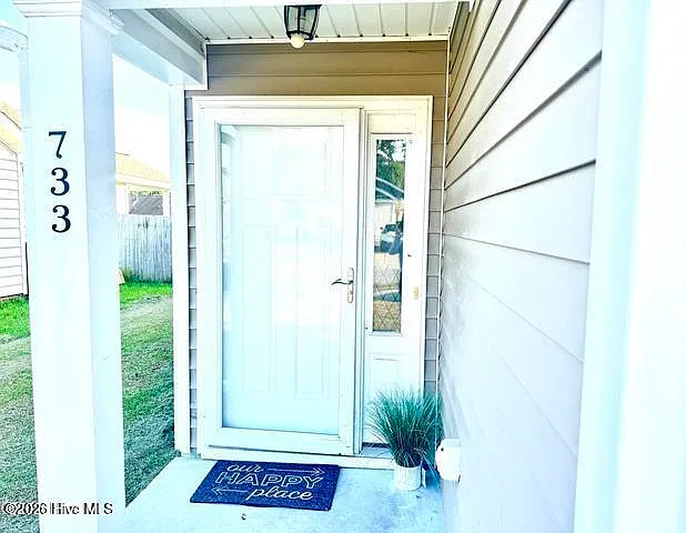 3 bed, 2.0 bath, $1,550 — Photo 2