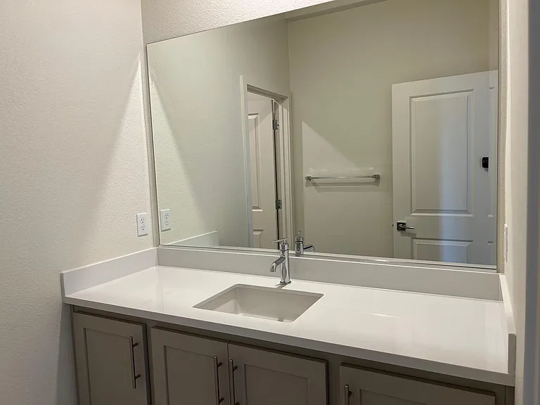 5312 Hinton Dr — Photo 15
