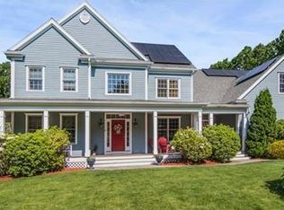 13 Juniper Rd, Upton, MA 01568