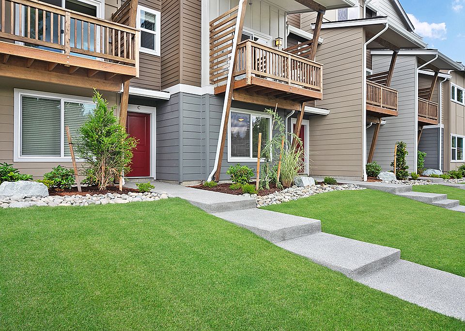 1st image of 17402 118th Avenue Ct E #E