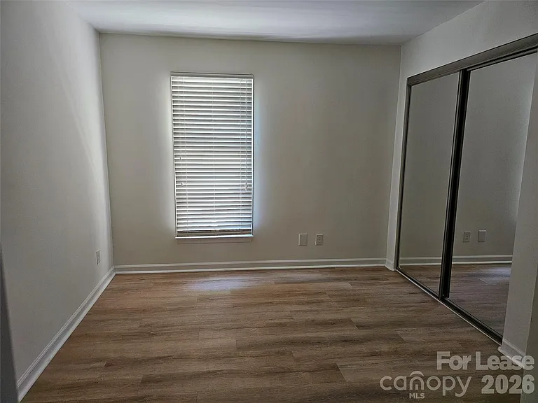 18629 Vineyard Point Ln — Photo 20
