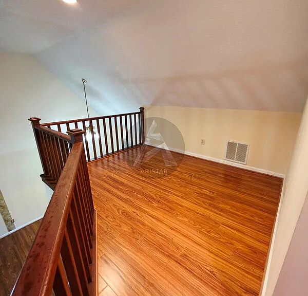3718 Memorial Pkwy NW — Photo 14