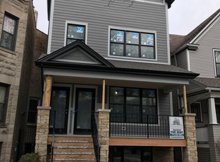 1442 W Cullom Ave #1, Chicago, IL 60613