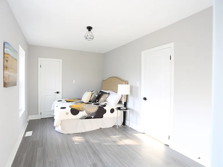 298 Egerton St #1 — Photo 8