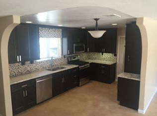 1248 Ahart St, Simi Valley, CA 93065