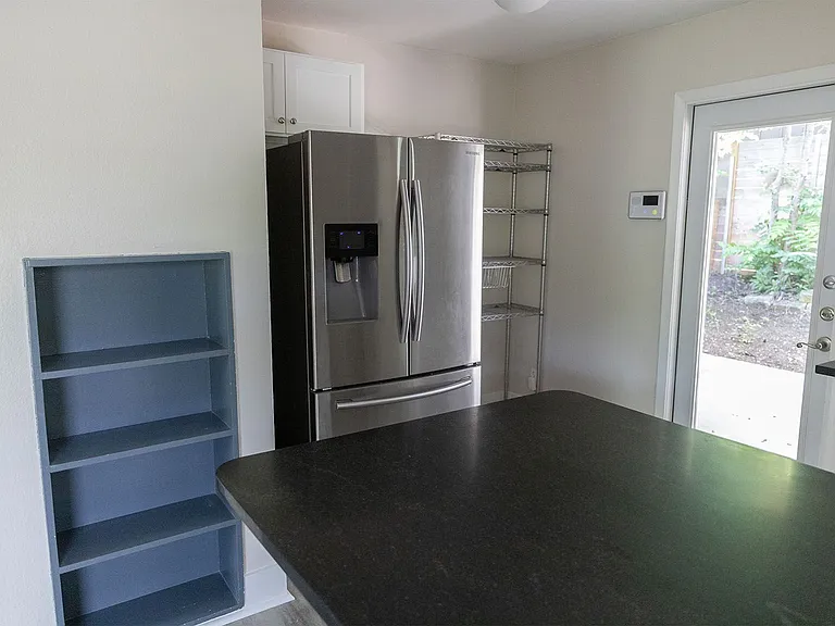 1507 Grayford Dr — Photo 9