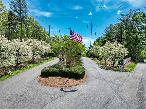 3rd image of LOT 93 Sanctuary Trce