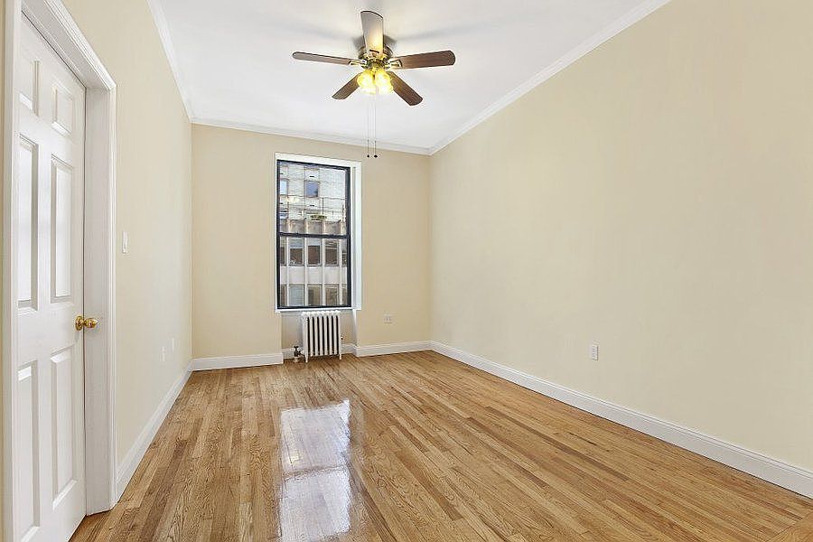 1st image of 1384 Lexington Ave APT 3W