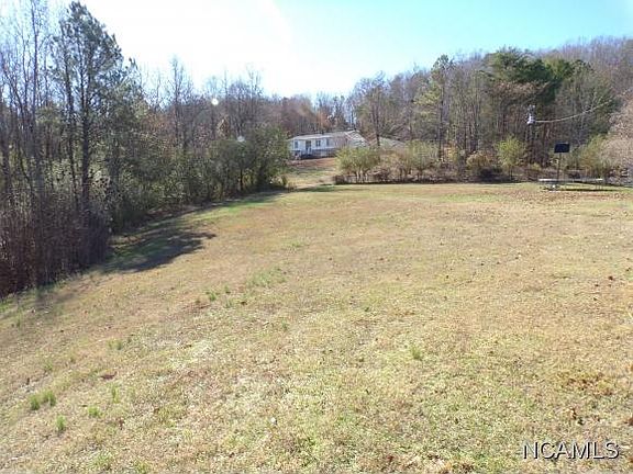 3rd image of 560 County Road 672