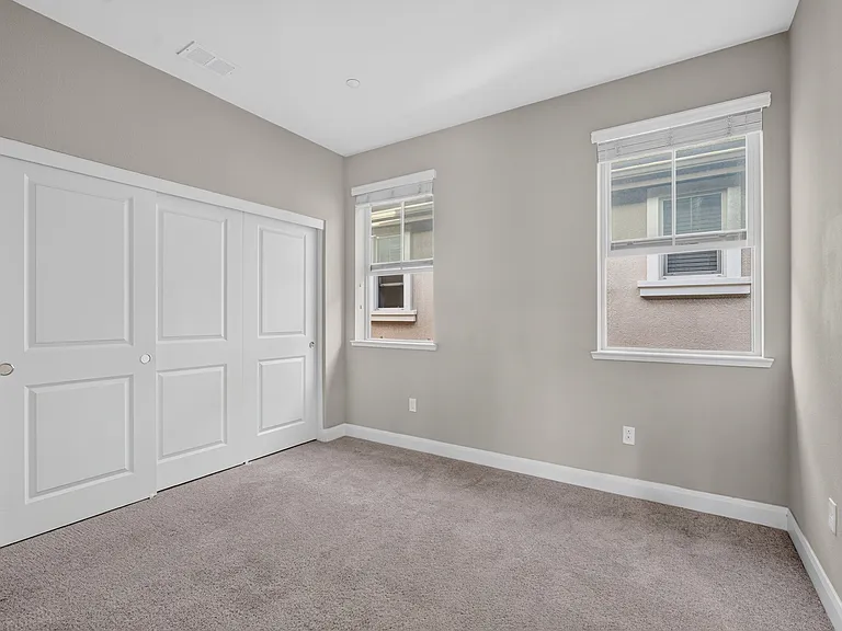1606 Hidden Creek Ln — Photo 21