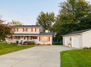 4130 N Mackinaw Rd, Pinconning, MI 48650