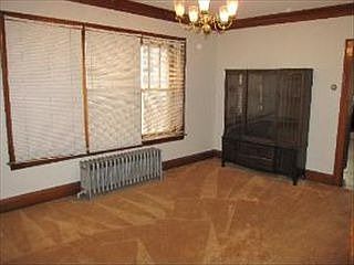 2nd image of 5022 N Lockwood Ave