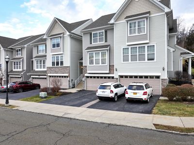 1210 Hawthorn Way, New Windsor, NY, 12553