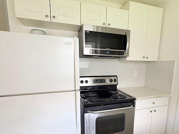 4th image of 331 SW 1st Ct #2