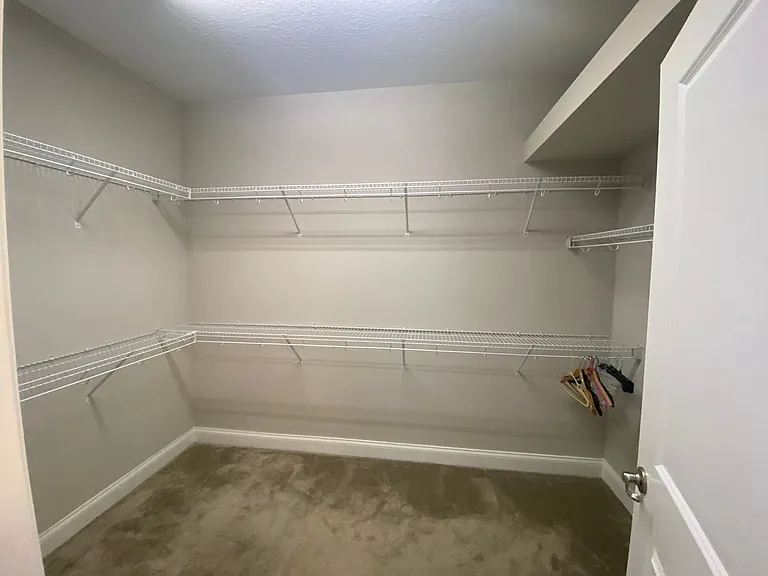 461 Oviedo Blvd — Photo 25