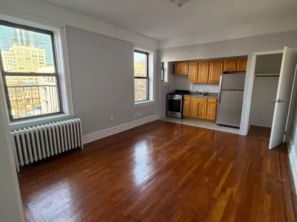 69 Van Reypen St #57E, Jersey City, NJ 07306