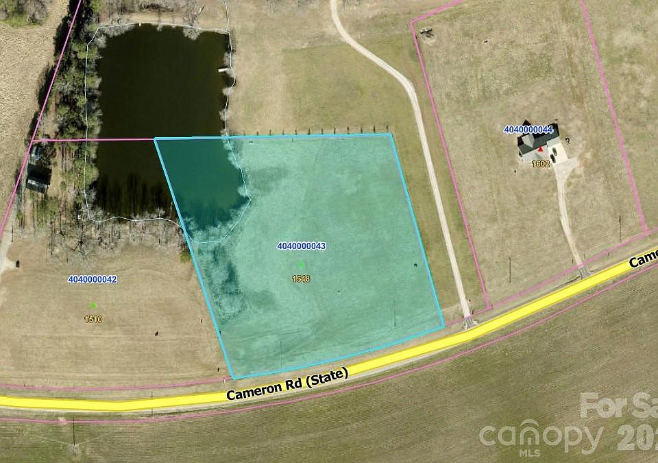 2nd image of 1548 Cameron Rd