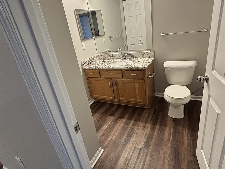 Abbey Ridge Apartment Homes — Photo 93