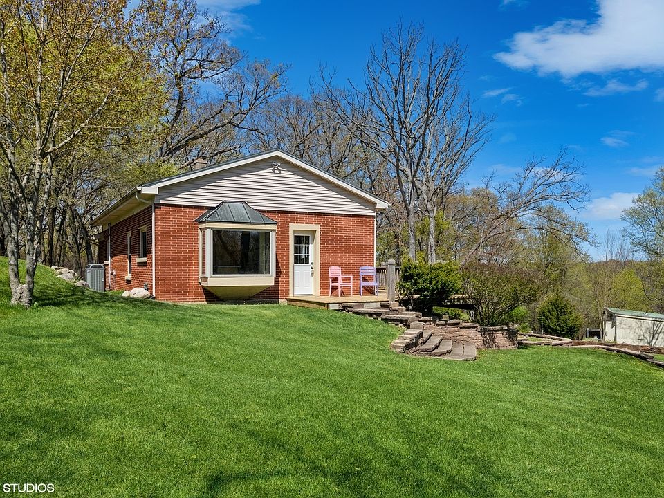 28660 W Golf View Dr, Spring Grove, IL 60081 | Zillow