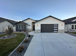2954 Heron Dr, Grand Junction, CO 81504