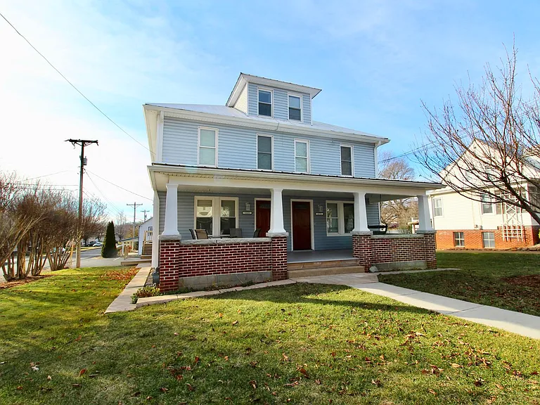 1121 Shenandoah St #A — Photo 2