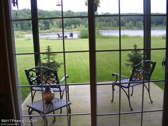 5th image of 33 Woodhaven Dr