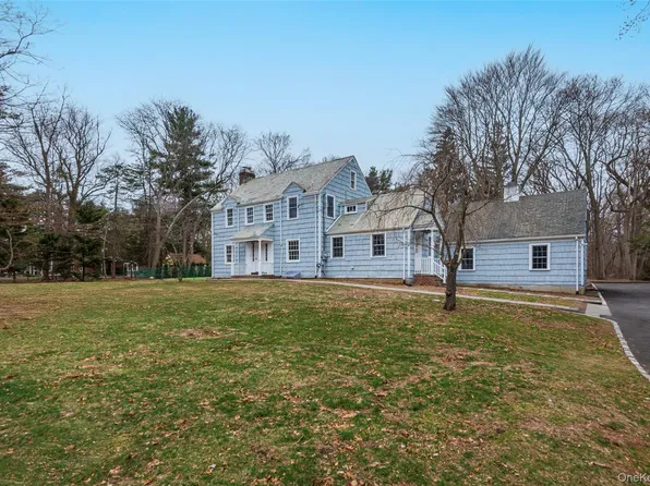 1678 Cedar Swamp Road, Brookville, NY 11545